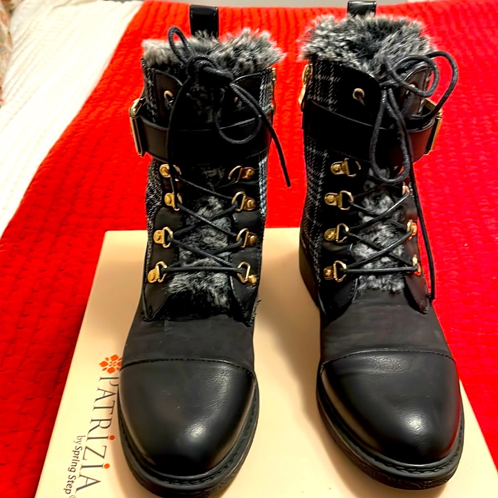 Patricia Boots; Size 40;